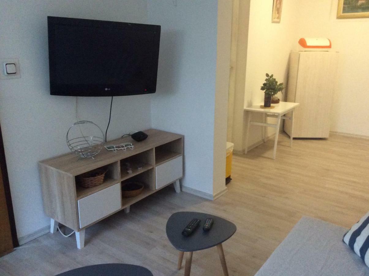 Island Of Pag Holiday Apartments 외부 사진