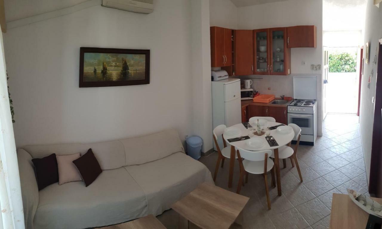 Island Of Pag Holiday Apartments 외부 사진